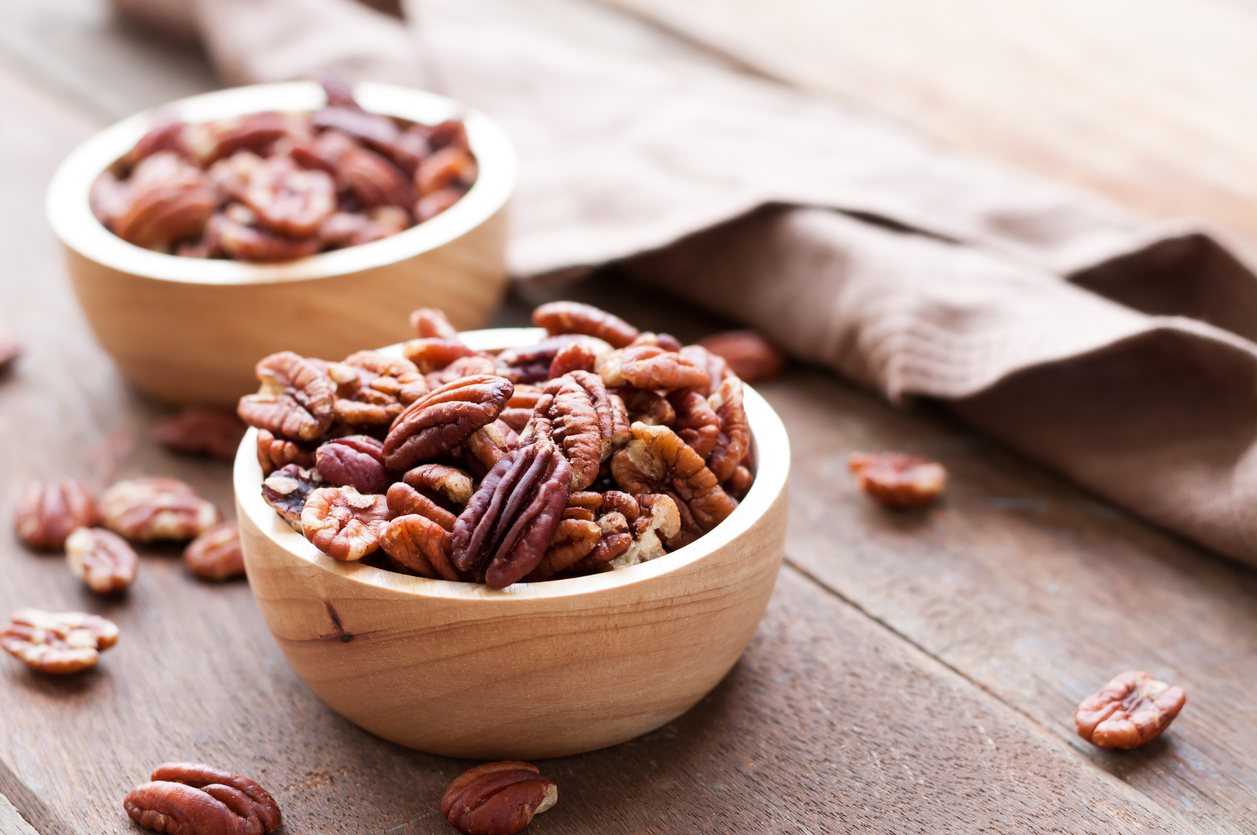 Peacan nuts in wooden bowls